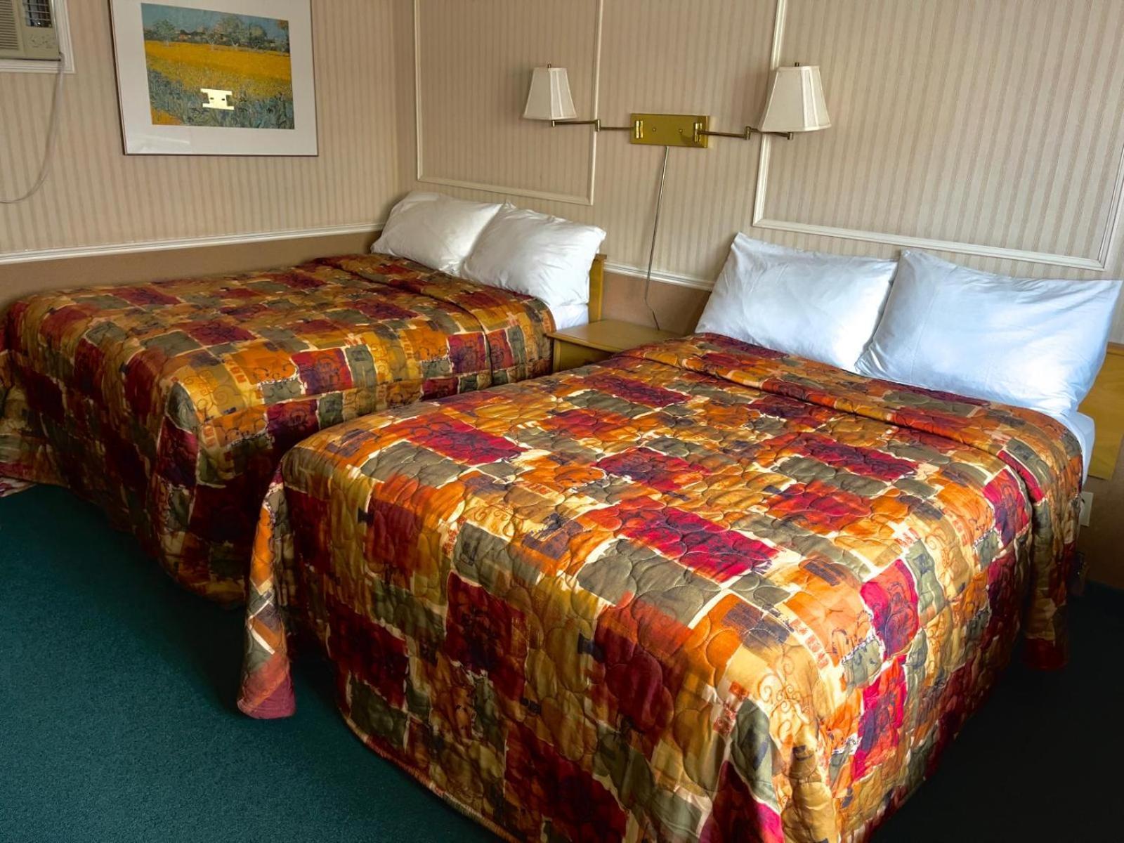 Adams Motel Су-Сент-Мари Экстерьер фото